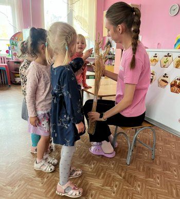 "Хлеб всему голова"